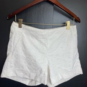 BANANA REPUBLIC 4” SHORTS